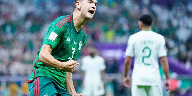 C&eacute;sar Montes: &iexcl;Mexicano a Barcelona! Es oficialmente nuevo jugador del Espanyol