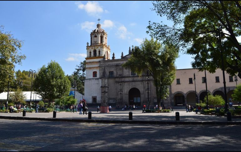La iglesia de San Juan Bautista en uno de los atractivos más visitados de Coyoacán. Especial