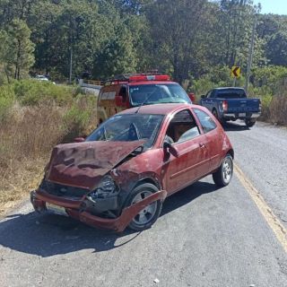 Choque en carretera en Atenguillo deja un muerto y tres lesionados