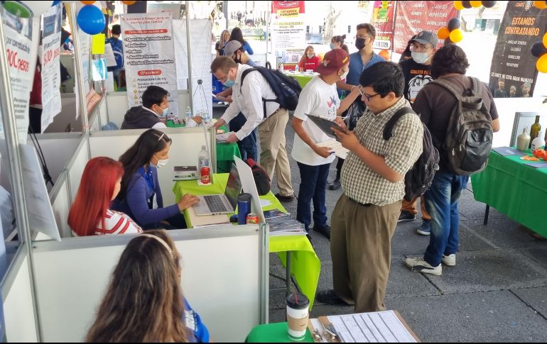 Las ferias del empleo ayudan a la población que busca trabajo en todo el país. EL INFORMADOR / ARCHIVO