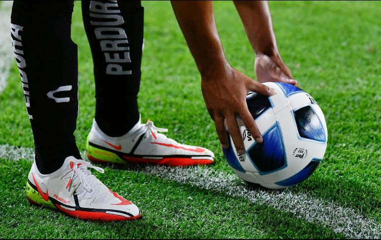 Algunos de los partidos podrán ser vistos en televisión de paga por el sistema Sky, y otros en la señal de Televisa en señal abierta o restringida. IMAGO7