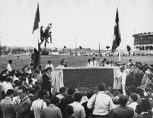 Con sus grandes actuaciones, Pelé se ganó el corazón de todos los tapatíos.  Archivo/ EL INFORMADOR