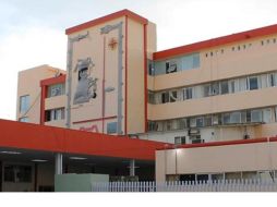 La niña de 8 años sigue en estado crítico en el hospital. SUN