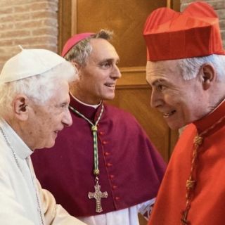 Arzobispo Aguiar Retes comparte mensaje por la muerte de Benedicto XVI
