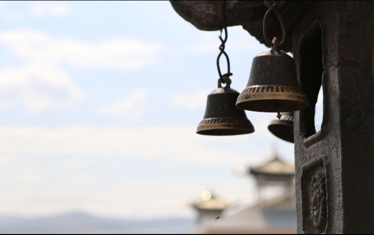 Al ser uno de los rituales más extendidos entre los mexicanos para recibir el Año Nuevo aquí te contamos lo que hay detrás de las 12 campanadas. ESPECIAL/ Pixabay