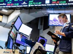 Por sectores, hoy el que más cayó fue el de la energía (-3.65 %), seguido por el tecnológico. EFE/ARCHIVO