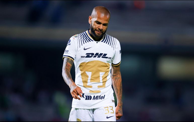 Danie Alves, jugador de Pumas, es investigado por la Policía de España. Imago7/Archivo