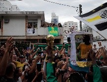Aficionados no perdonaron la ausencia de las figuras brasileñas. AFP/Archivo