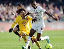 Paco Memo desplegó todas su habilidades bajo el marco para evitar una derrota mayor de su equipo. AP/A. Garofalo