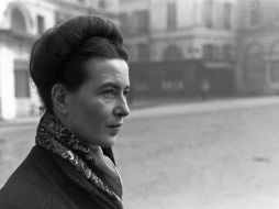 Un día como hoy nació la filósofa francesa Simone de Beauvoir. ESPECIAL/National Geographic