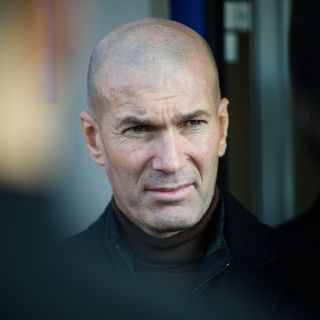 Presidente de la FFF ofrece disculpas tras dichos sobre Zidane