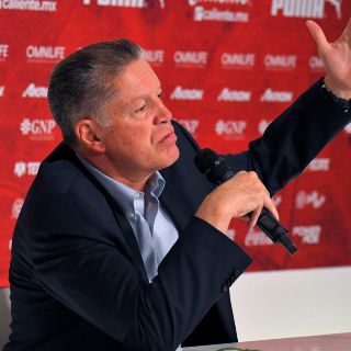 ¡Rompió el silencio! Peláez revela que tenía tres refuerzos gestionados para Chivas