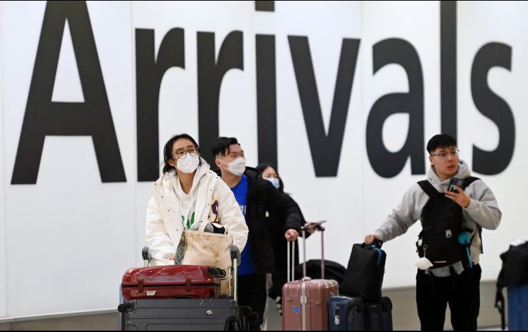 El 17.5 % de los pasajeros procedentes de China que han aterrizado en Corea del Sur, han dado positivo en los test de covid. EFE