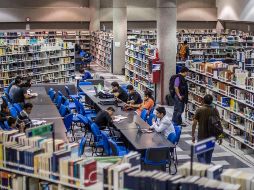 Los centros universitarios que aceptaron a más interesados fueron el CUCEA, el CUCEI y el CUCS. EL INFORMADOR/Archivo