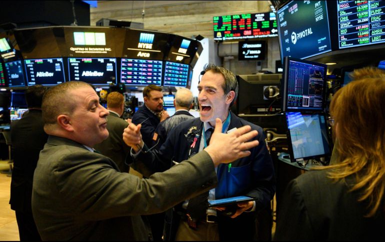 Las acciones terminaron en positivo durante una jornada con intercambios moderados y persistentes inquietudes sobre el alza de las tasas de interés en el futuro. AFP/ARCHIVO