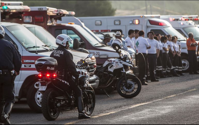 Elementos de Protección Civil estuvieron dando recomendaciones a los turistas de playas, así como a quienes asistieron al Parque Nacional Nevado de Colima. EL INFORMADOR/ARCHIVO