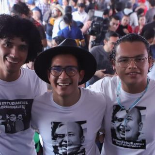 Celebran la liberación de los tres universitarios