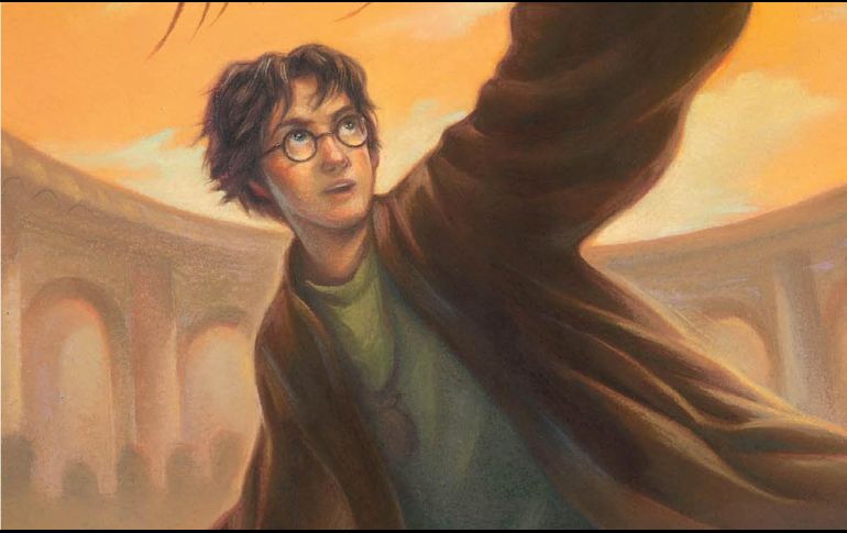 Un día como hoy J. K Rowling escribió el último libro de la saga de Harry Potter: 