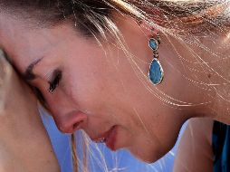 Existe una creencia acerca de que un amigo o familiar puede ayudar a una persona a salir de la depresión, pero no es así, tienen limitaciones importantes, señalan. AP / ARCHIVO