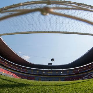 La cancha del Estadio Jalisco, en óptimas condiciones