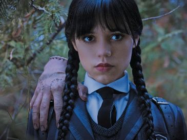 La exitosa serie que aborda las vivencias de la joven Addams en la "Academia Nunca Más" tendrá otra entrega y al parecer sin cambios en la actriz protagonista: Jenna Ortega. CORTESÍA