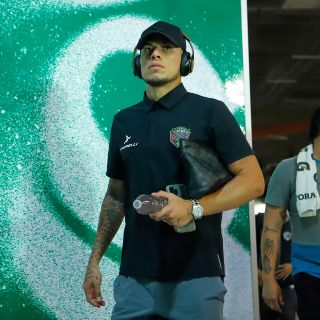 ¿Ya la escuchaste? Así suena "Titán", la nueva canción de Carlos Salcedo