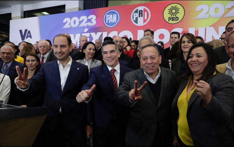 Marko Cortés, Alejandro moreno y Jesús Zambrano, líderes de los tres partidos, realizaron una conferencia de prensa en la que anunciaron las alianzas para las próximas elecciones. SUN / D. Sánchez