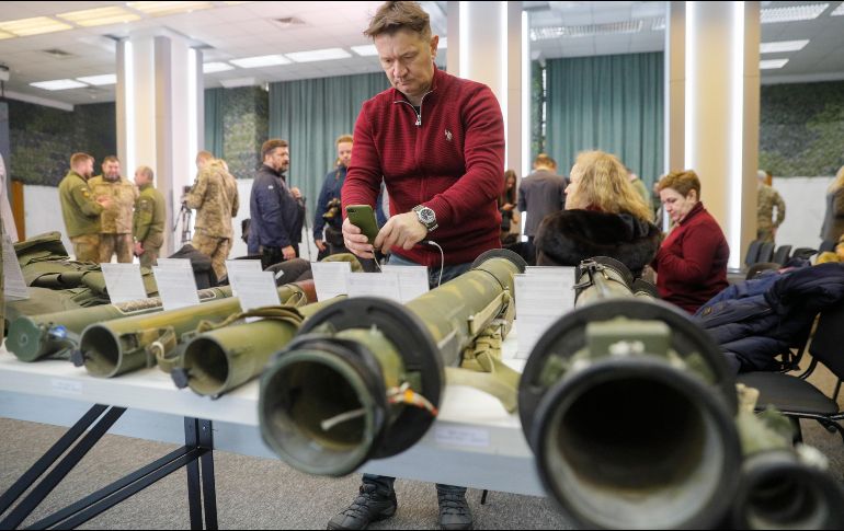 Los civiles recibirán instrucción militar. S. Dolzhenko/EFE