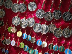 El viernes 13 es considerado por algunos como de mala suerte y muchos buscan con rituales minorar sus posibles efectos. EL INFORMADOR / ARCHIVO