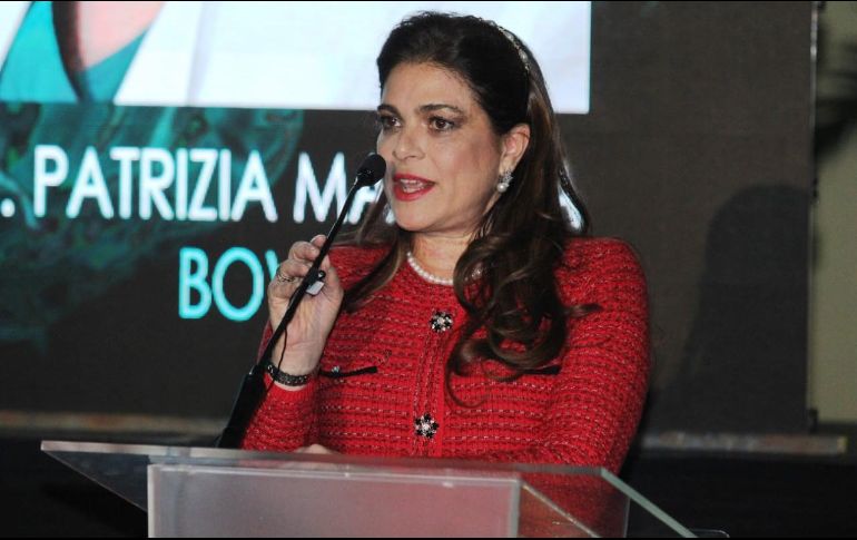 Patrizia Mariella Bove Sevilla rindió protesta como nueva presidenta del Colegio Médico de Dermatólogos de Jalisco. EL INFORMADOR/ CARLOS ZEPEDA