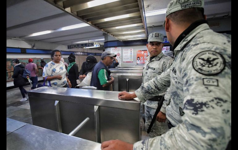 Las protestas ocurren en medio de una nueva polémica acerca de la inseguridad y falta de mantenimiento del Metro. EFE/I. Esquivel