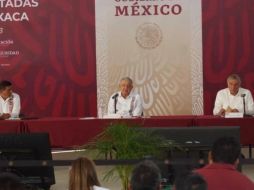 El gobernador de Oaxaca recibió al Presidente López Obrador. SUN