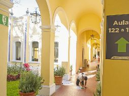 Los espacios del Centro Cultural El Refugio, edificio del Siglo XIX ubicado en Tlaquepaque, fueron adecuados para recibir a partir de hoy a 240 estudiantes de nuevo ingreso de la Universidad de Guadalajara. EL INFORMADOR/ C. Zepeda