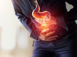 La hinchazón o distensión es un aumento visible del tamaño del abdomen. La barriga se siente llena y esto genera una incomodidad. GETTY IMAGES