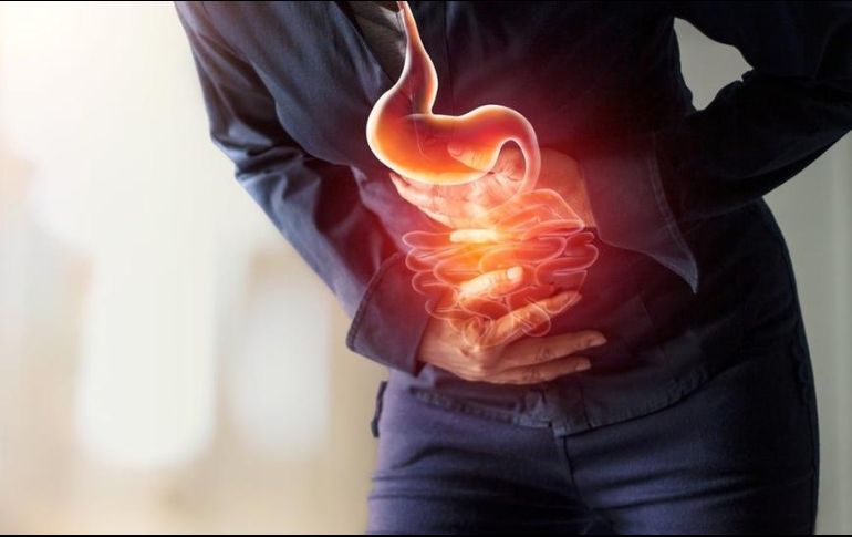 La hinchazón o distensión es un aumento visible del tamaño del abdomen. La barriga se siente llena y esto genera una incomodidad. GETTY IMAGES