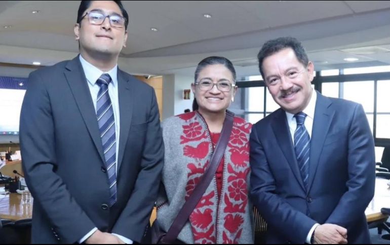 Coordinadores parlamentarios recibieron al aspirante a subgobernador de Banxico. SUN