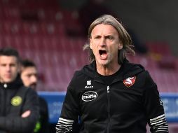 Davide Nicola asegura que se mantendrá en su puesto después de haber 