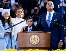 Moore ganó por más de 30 puntos porcentuales al republicano Dan Cox, quien fue respaldado por el expresidente Donald Trump. J. Nikhinson/AP