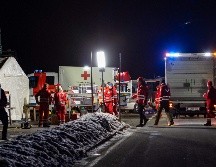 Rescatistas seguían buscando desaparecidos. AP