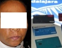 La mujer fue detenida luego de un reporte de que le intercambió con engaños la tarjeta a una cuentahabiente. ESPECIAL