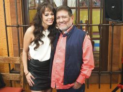 El productor busca llevar la vida de Shakira a la pantalla chica en una producción con Televisa. EL UNIVERSAL