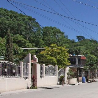 Exigen presentar con vida a activistas desaparecidos en Aquila