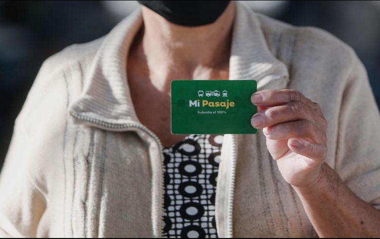 Según se establece en la app de Mi Saldo, se pueden hacer recargas de 30, 50 y 100 pesos, las cuales tendrán una comisión de 2.50, 3.50 y 4.50 respectivamente. EL INFORMADOR / ARCHIVO