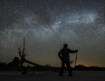 A medida que las ciudades crecen e instalan más luces, la 