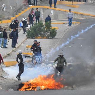 Miles de manifestantes antigubernamentales marchan nuevamente en Lima, Perú
