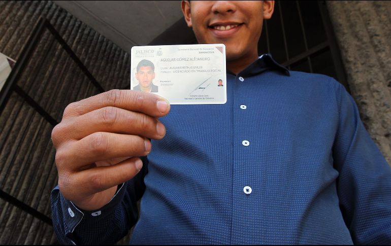 La certificación obligatoria comenzaría este mes para profesionistas como doctores, psicólogos, odontólogos, abogados y arquitectos, entre otros. EL INFORMADOR/Archivo