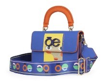 Desde 2017, Cloe Gallery ha realizado alianzas con artistas mexicanos que plasman su obra en una colección cápsula de edición limitada. ESPECIAL/CLOE.