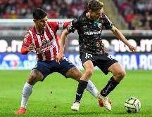 Víctor Guzmán tuvo un buen primer tiempo con el Guadalajara. IMAGO7/Sandra