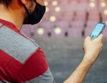 La Fiscalía pidió a padres y madres de familia estar pendiente de sus hijas e hijos y decirles los riesgos que representa entablar comunicación con personas desconocidas. ARCHIVO