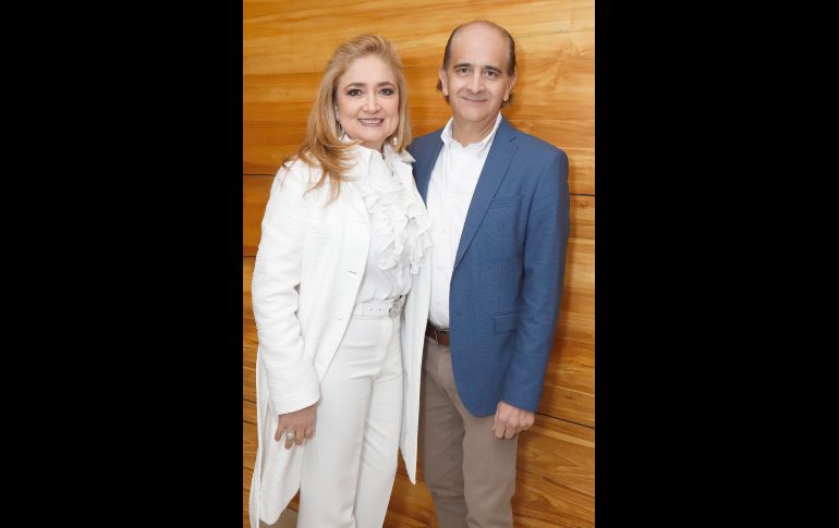 Iliana Ruizvelasco y Antonio Flores. GENTE BIEN JALISCO/Claudio Jimeno